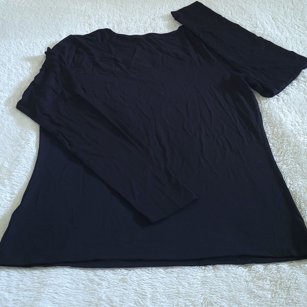 bebe Black🖤 Peek-a-boo Lace Accent Top - NWT - Picture 14 of 15